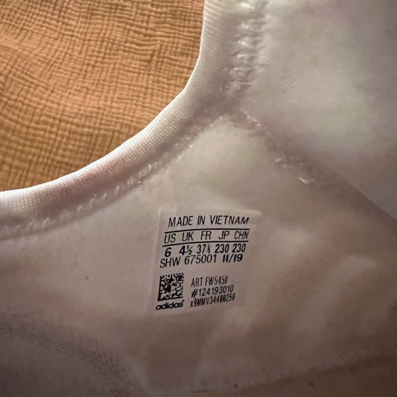 Adidas NMD - Picture 4 of 4